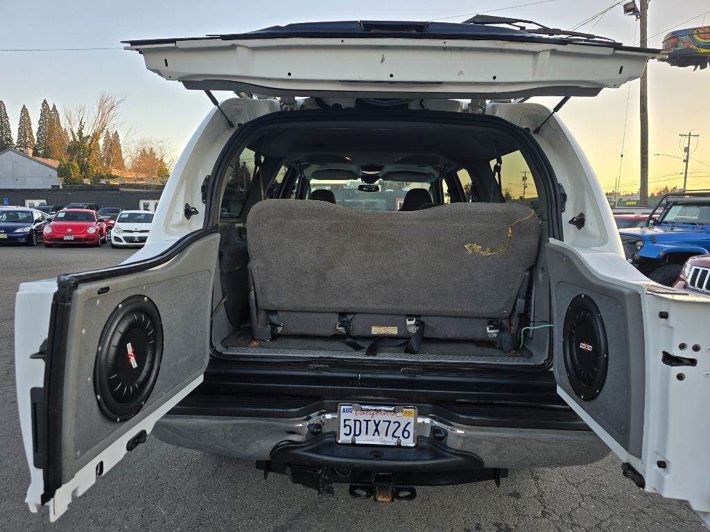 2003 Ford Excursion Image 17