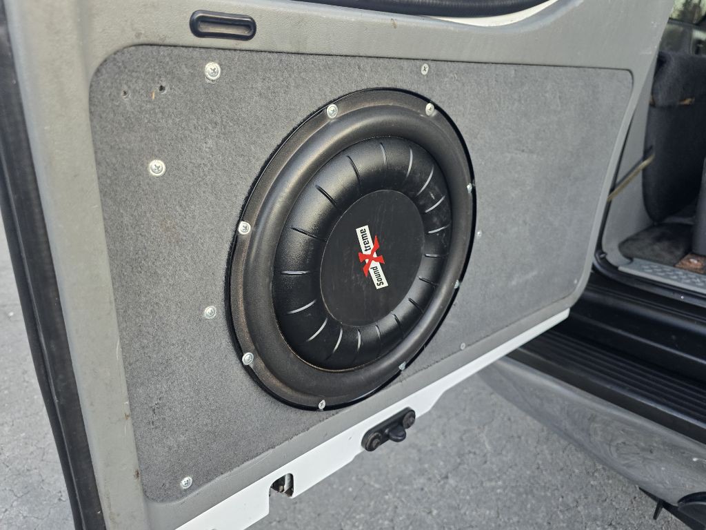 2003 Ford Excursion Image 18