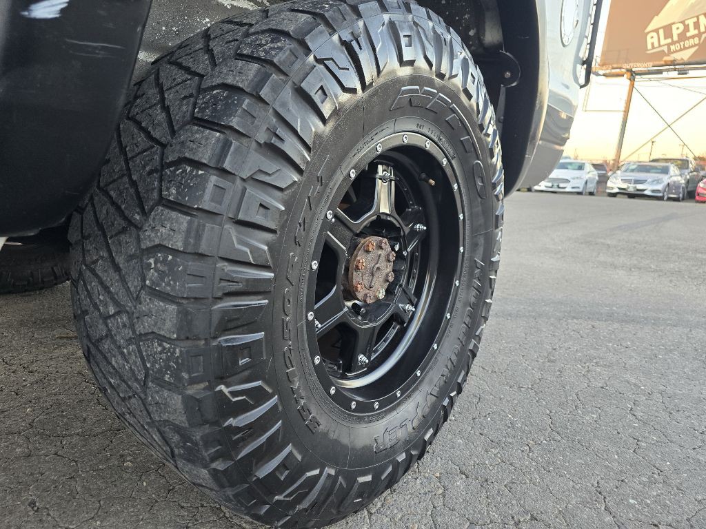 2003 Ford Excursion Image 19