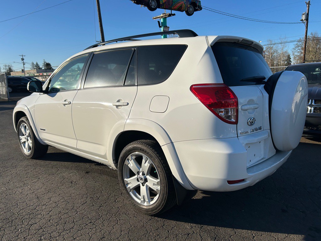 2007 Toyota Rav4 Image 2