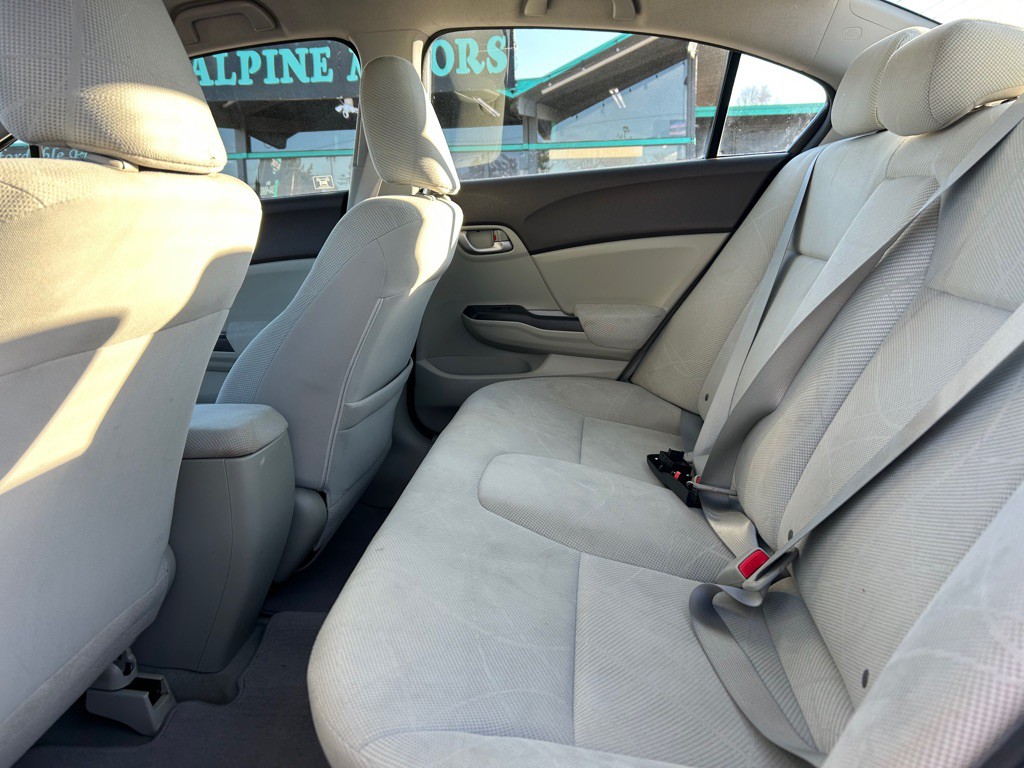 2012 Honda Civic Image 8