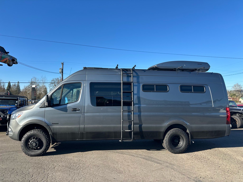 2020 Mercedes-Benz Sprinter Image 2