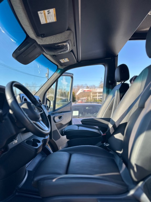 2020 Mercedes-Benz Sprinter Image 10