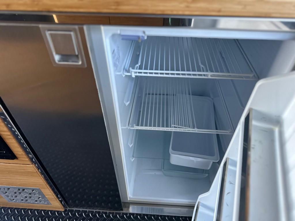 2020 Mercedes-Benz Sprinter Image 18