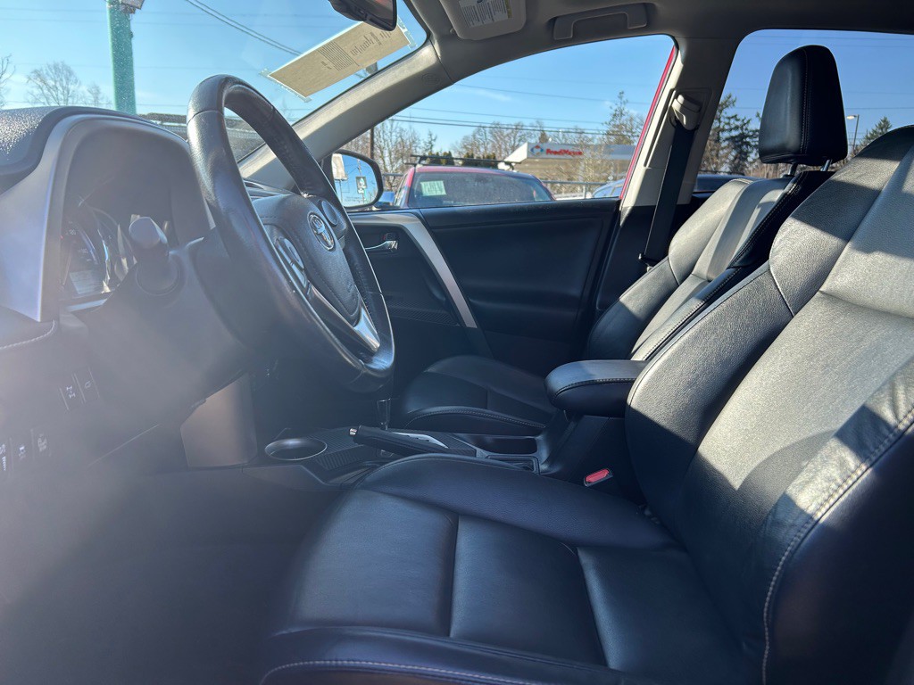 2013 Toyota Rav4 Image 7