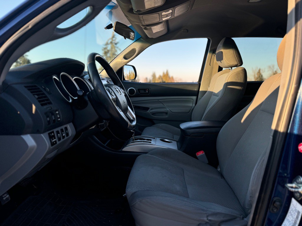 2014 Toyota Tacoma Image 7