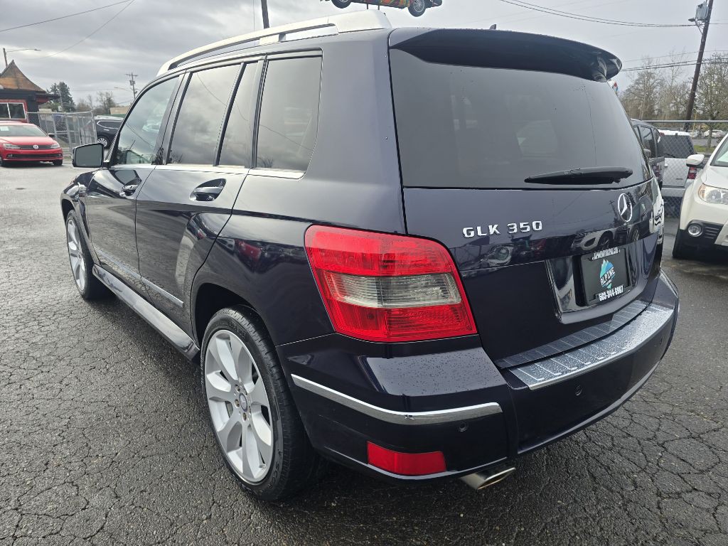 2010 Mercedes-Benz GLK-Class Image 3