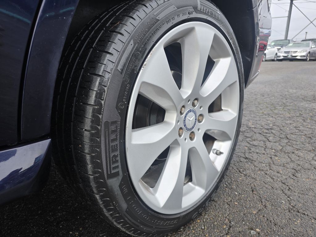 2010 Mercedes-Benz GLK-Class Image 16