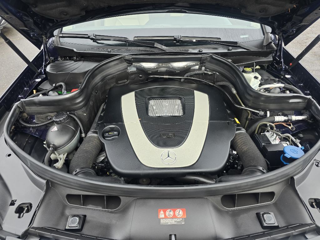 2010 Mercedes-Benz GLK-Class Image 17