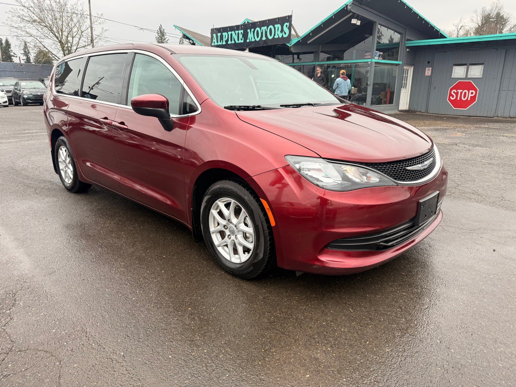 2017 Chrysler Pacifica Image 6