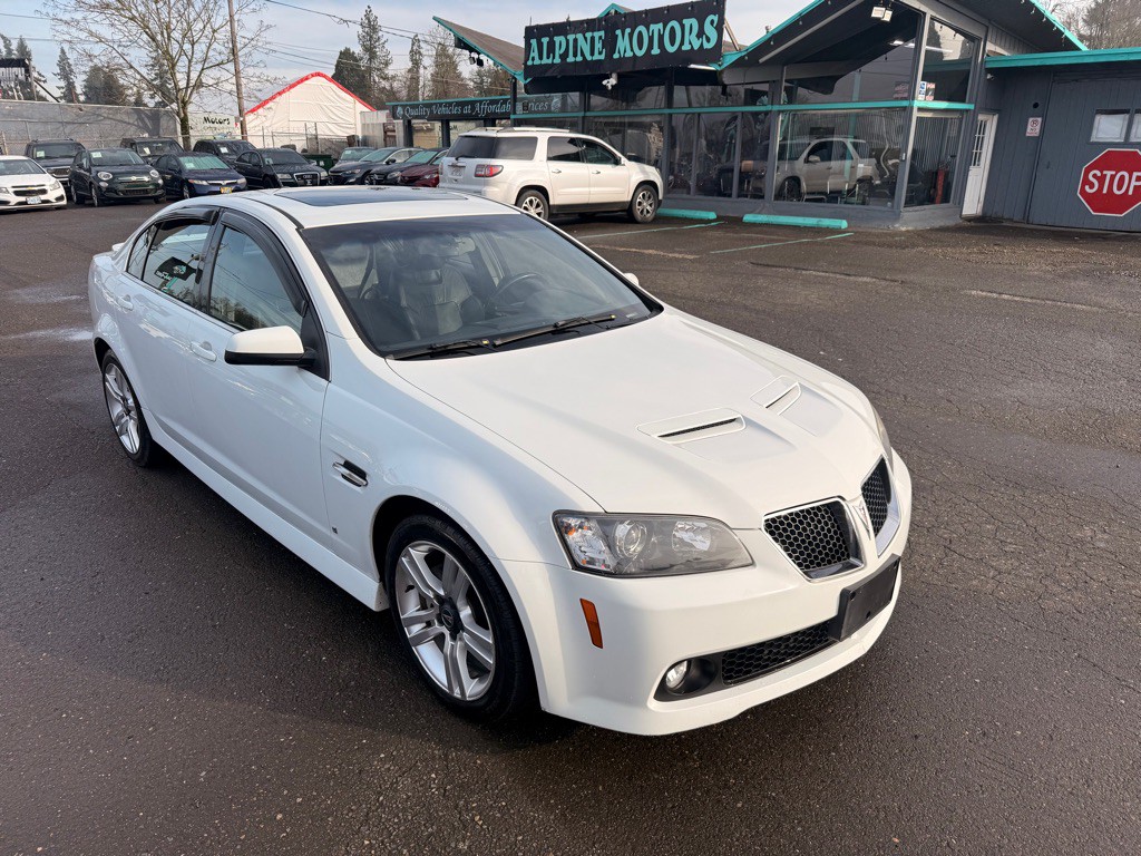 2009 Pontiac G8 Image 8
