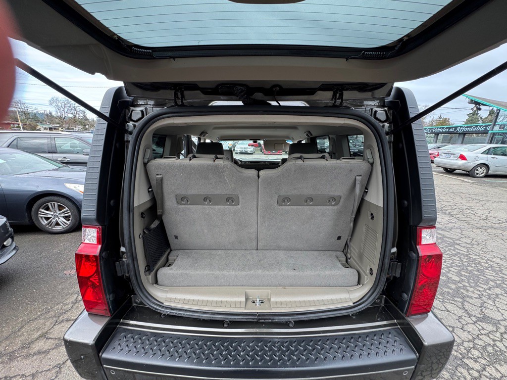 2006 Jeep Commander Image 11