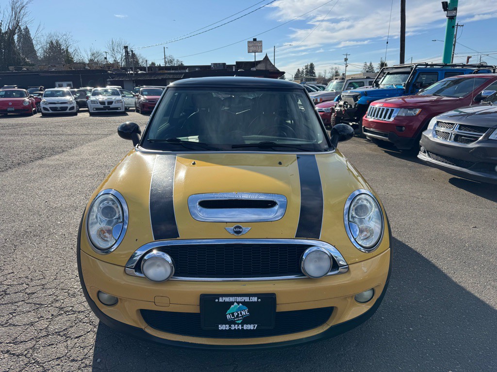 2007 MINI Cooper Image 7