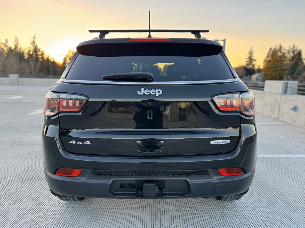 2018 Jeep Compass Image 3