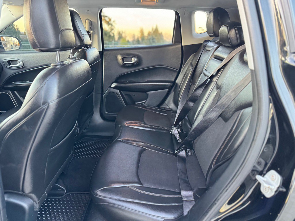 2018 Jeep Compass Image 8