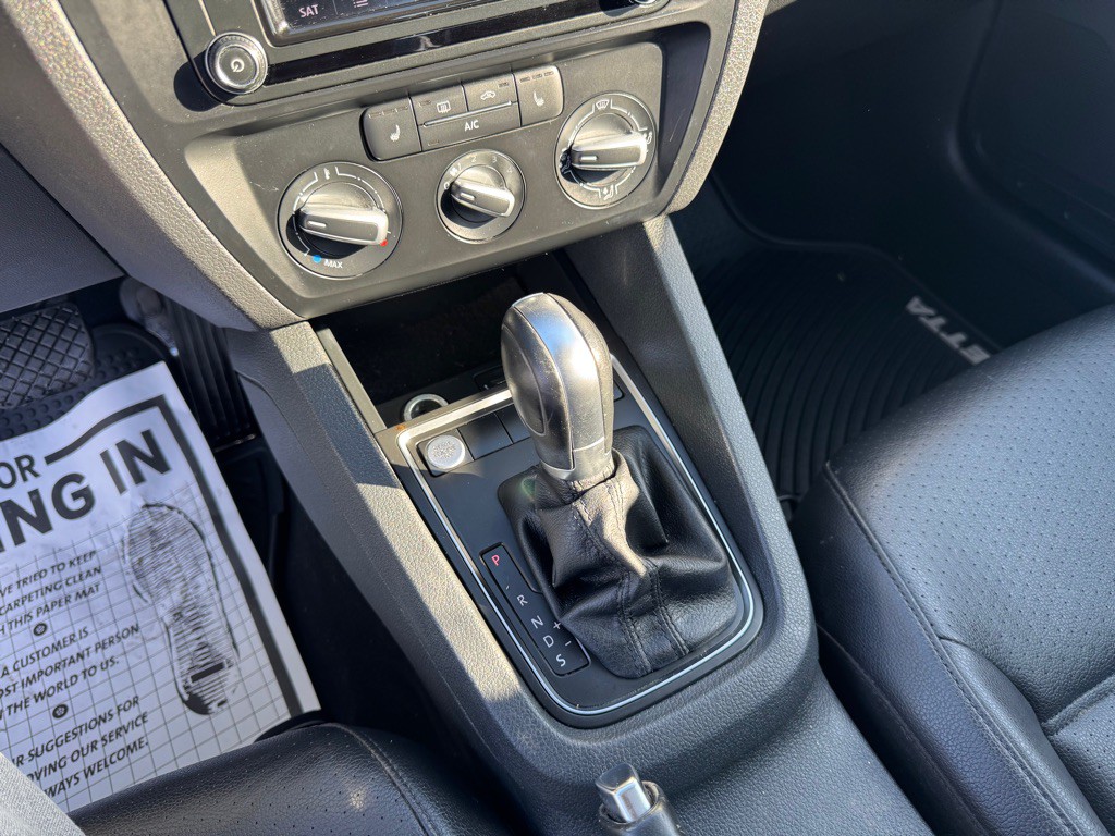 2017 Volkswagen Jetta Image 20