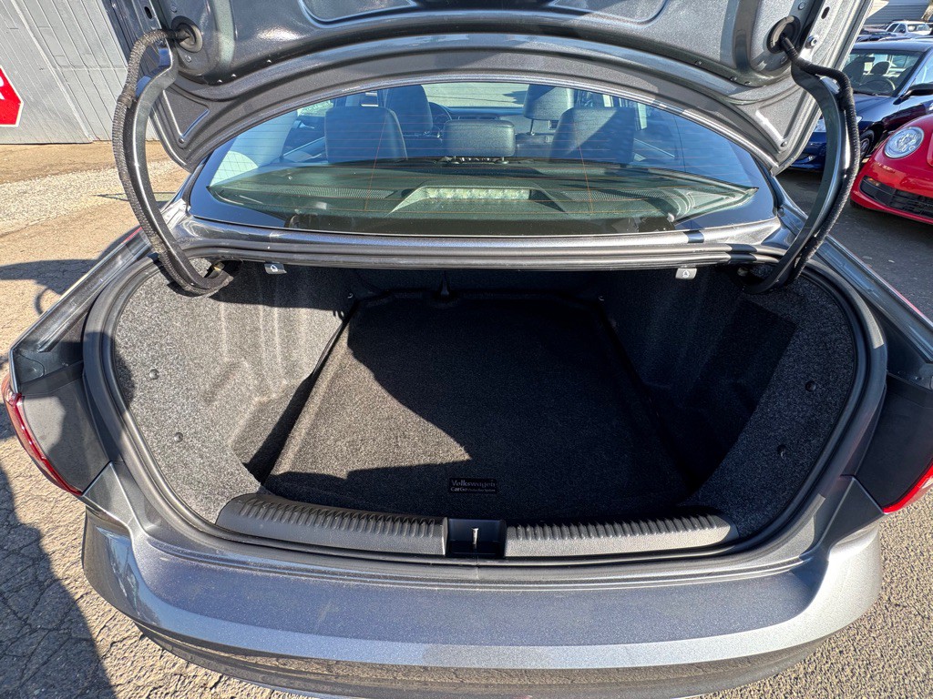 2017 Volkswagen Jetta Image 23