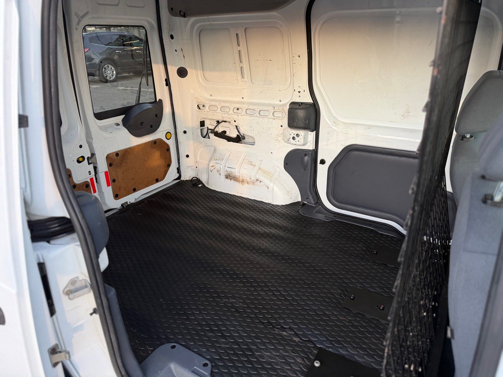 2010 Ford Transit Connect Image 11