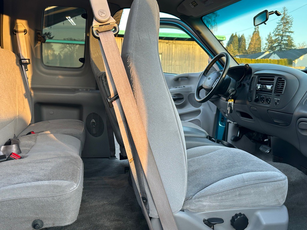 1998 Ford F-150 Image 8