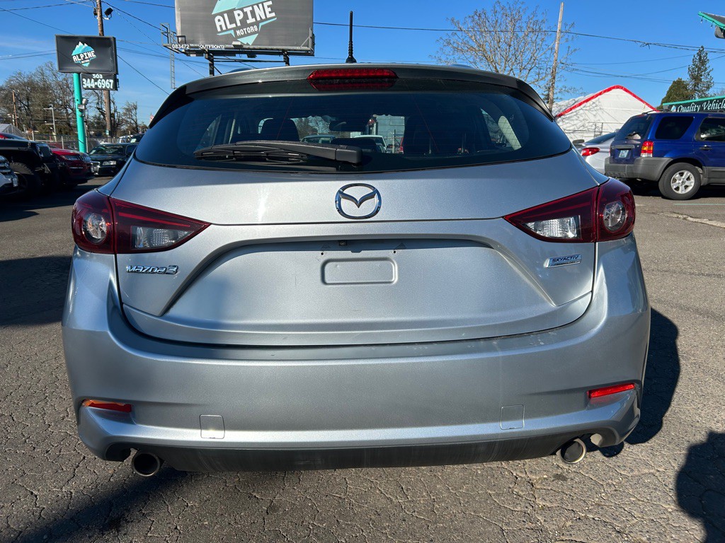 2017 Mazda Mazda3 Image 3