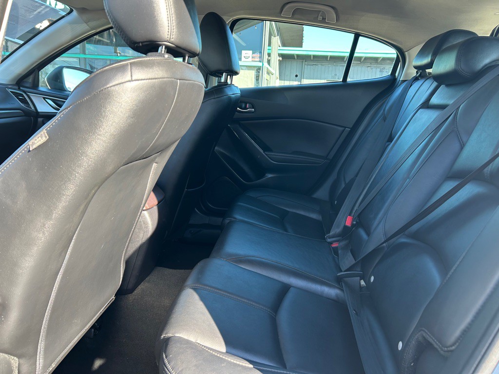 2017 Mazda Mazda3 Image 8