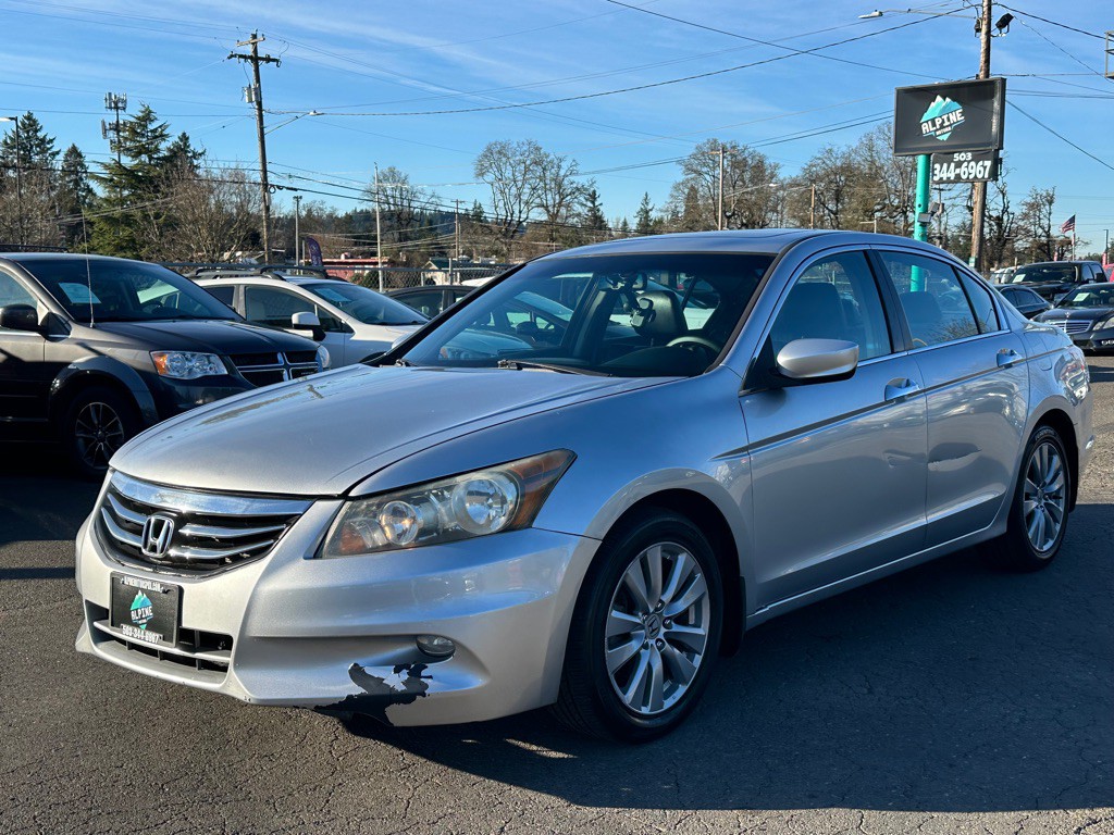 2011 Honda Accord Image 1