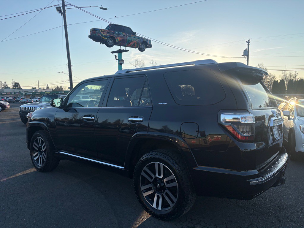 2014 Toyota 4Runner Image 2