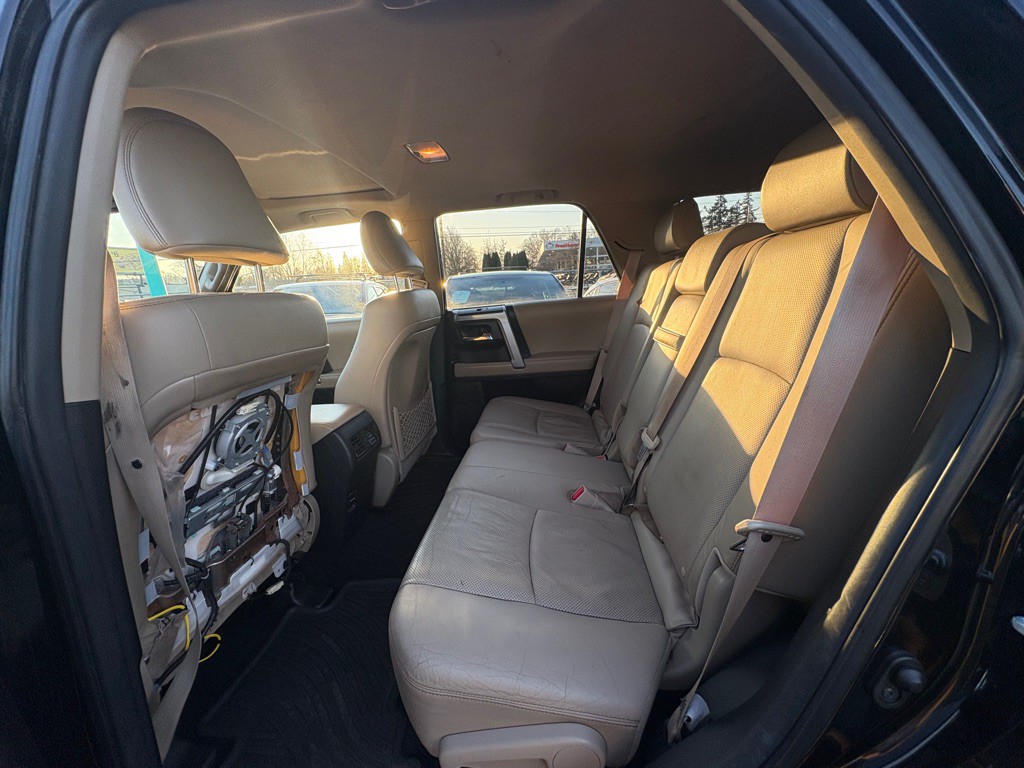 2014 Toyota 4Runner Image 6