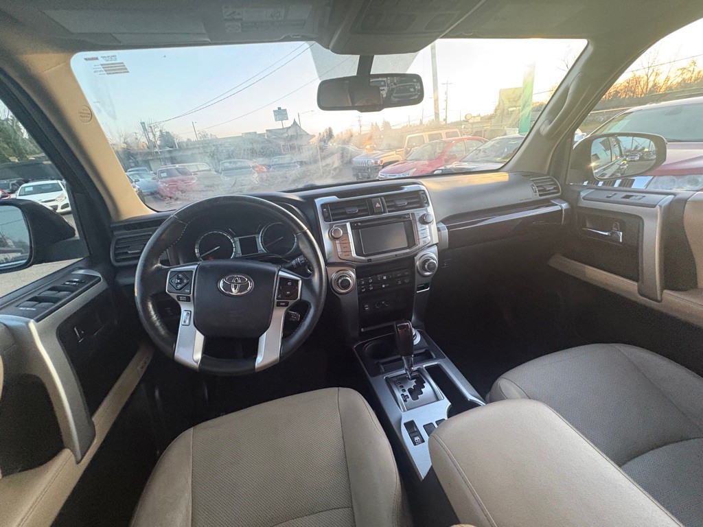 2014 Toyota 4Runner Image 7