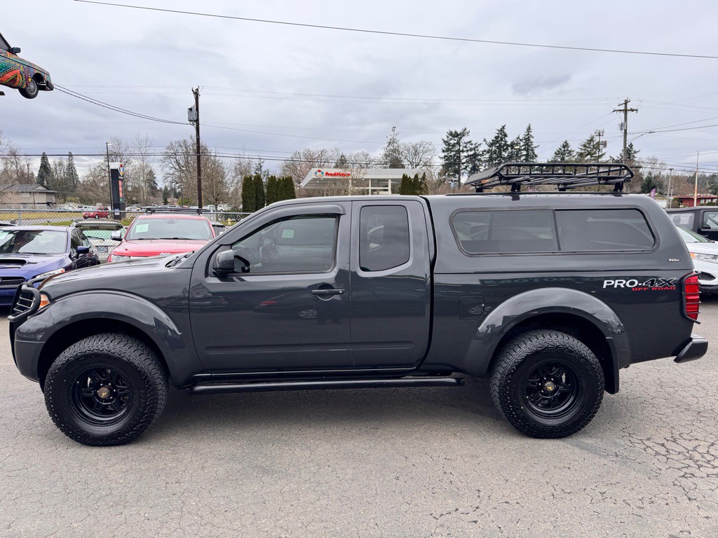 2011 Nissan Frontier Image 3