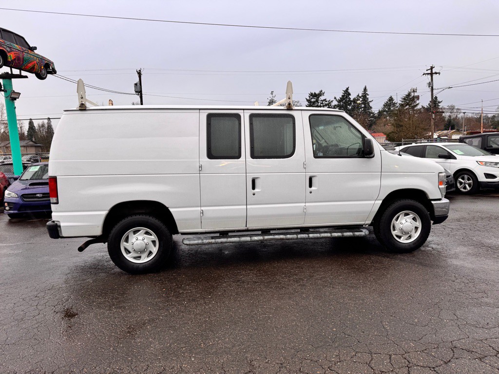 2014 Ford Econoline Image 6