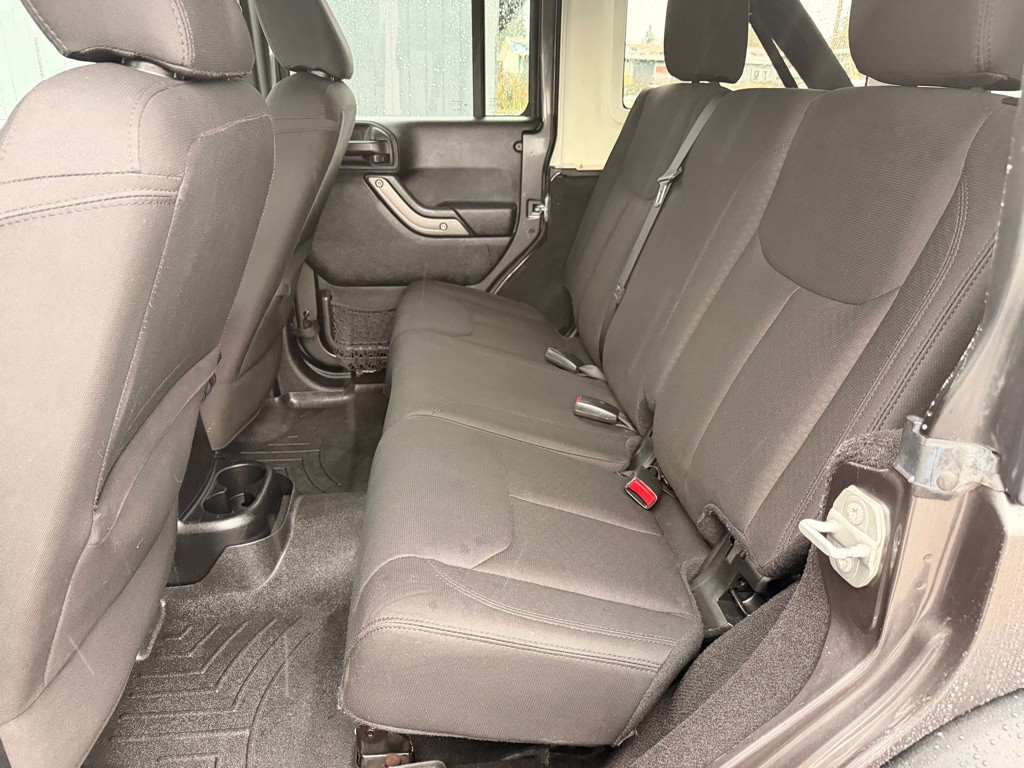 2016 Jeep Wrangler Unlimited Image 6