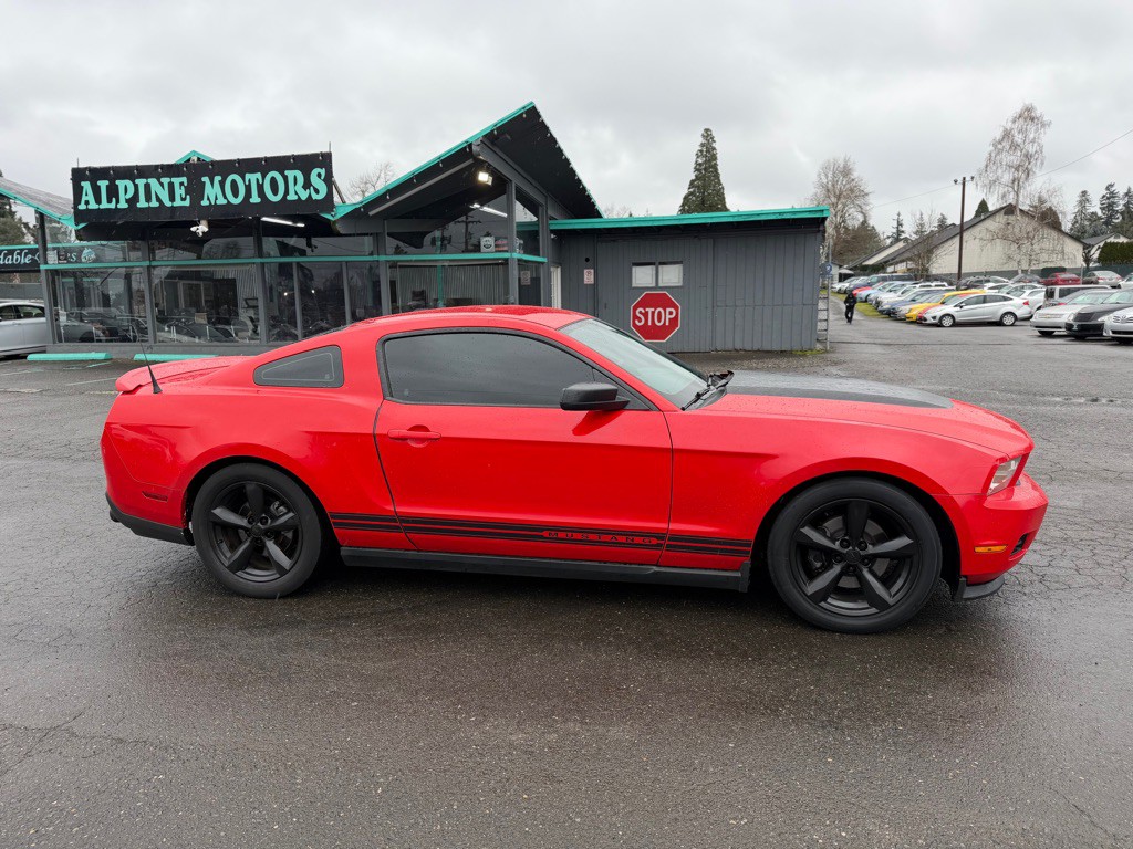 2012 Ford Mustang Image 4