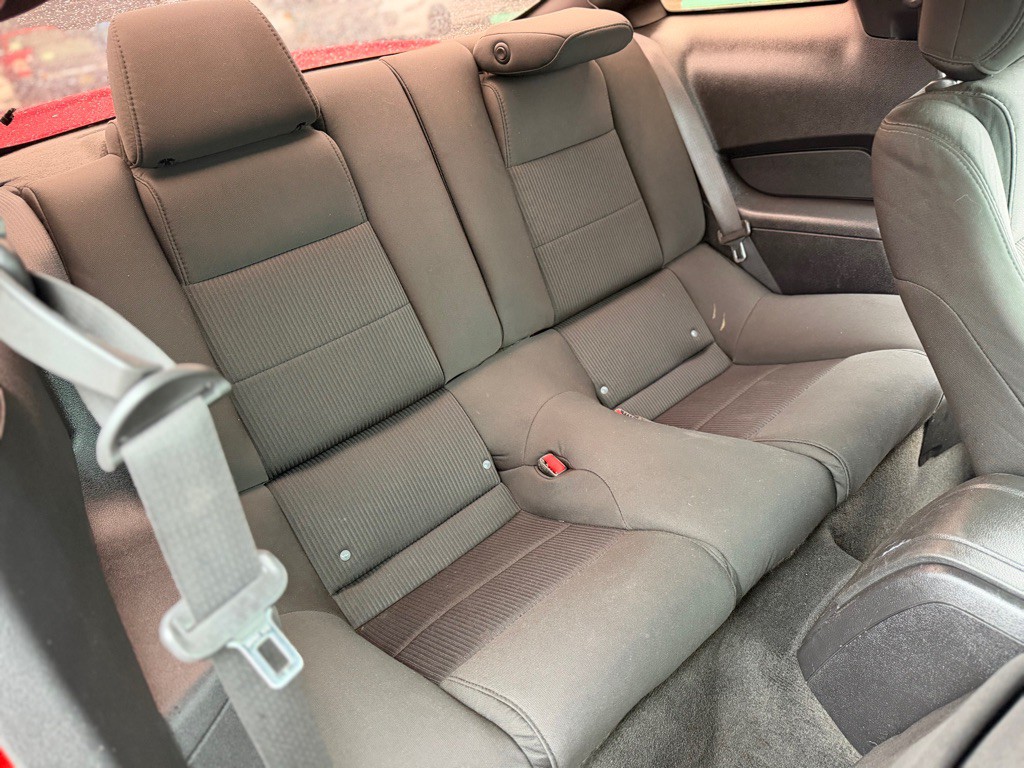 2012 Ford Mustang Image 11