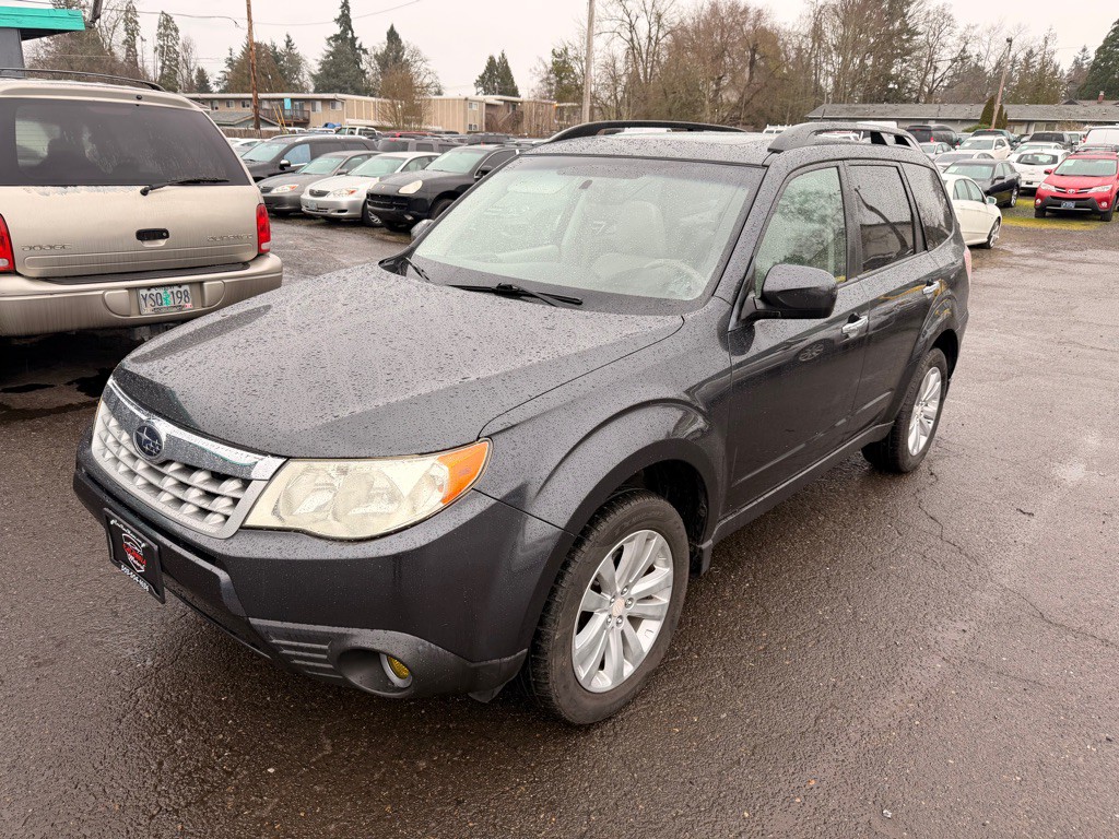 2011 Subaru Forester Image 1