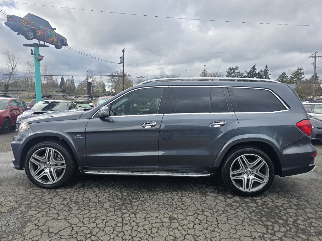 2015 Mercedes-Benz GL-Class Image 2