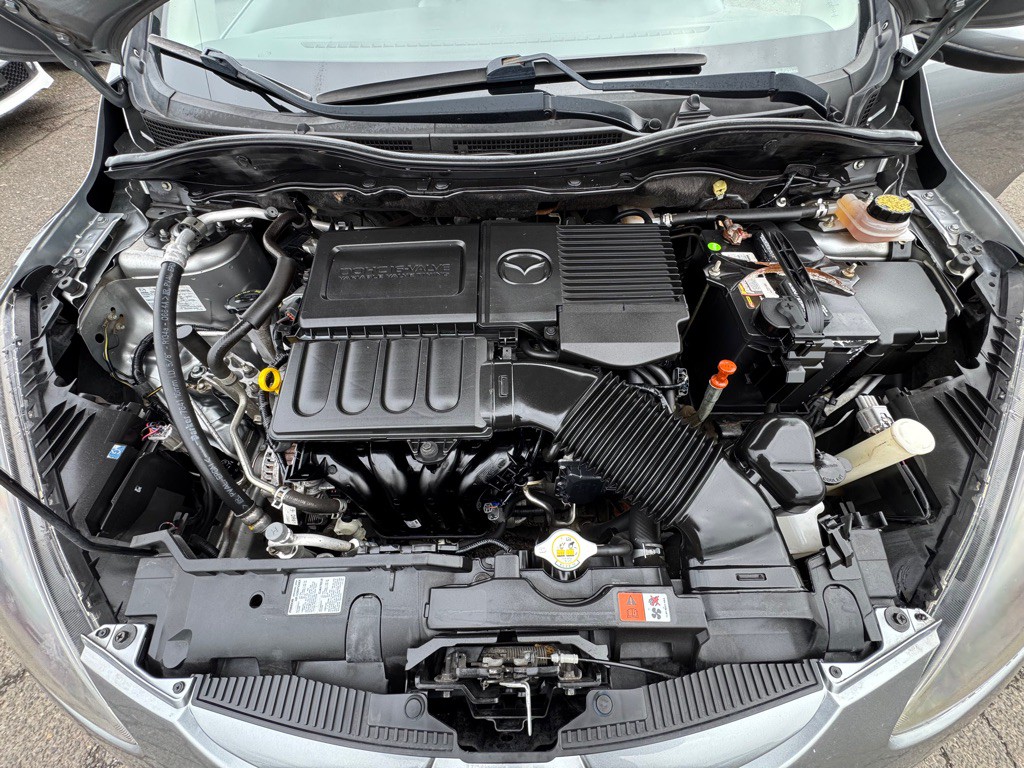 2014 Mazda Mazda2 Image 20