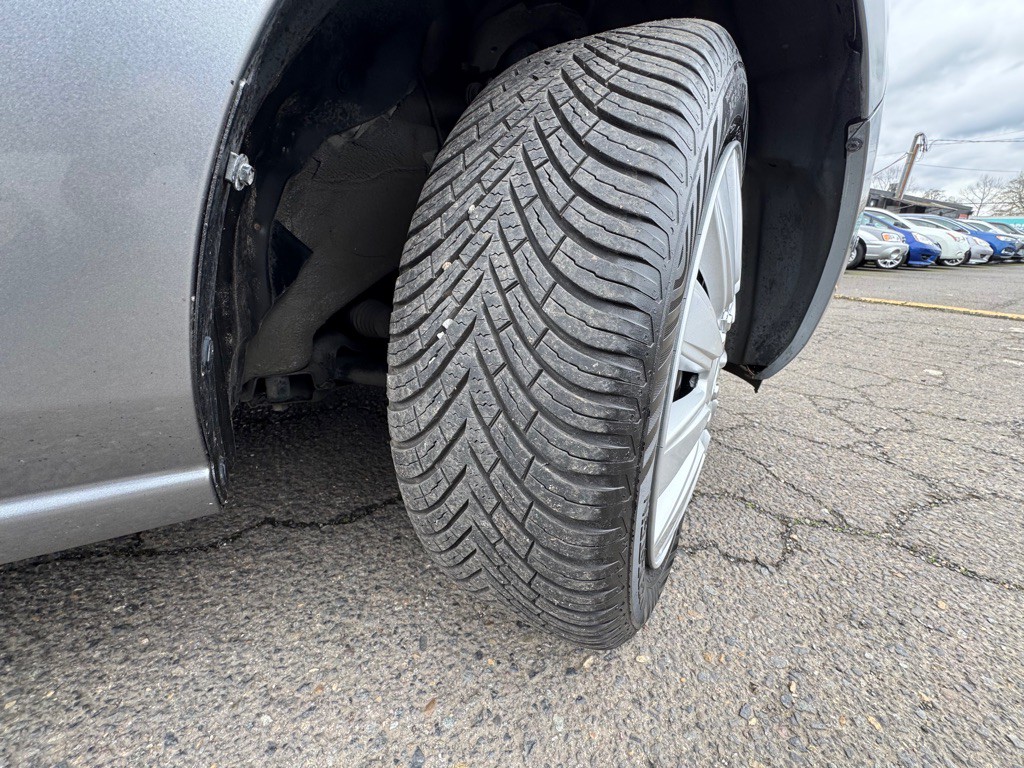 2014 Mazda Mazda2 Image 22