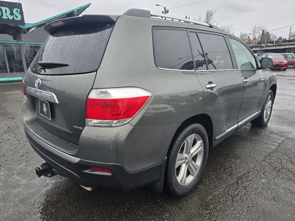2012 Toyota Highlander Image 5