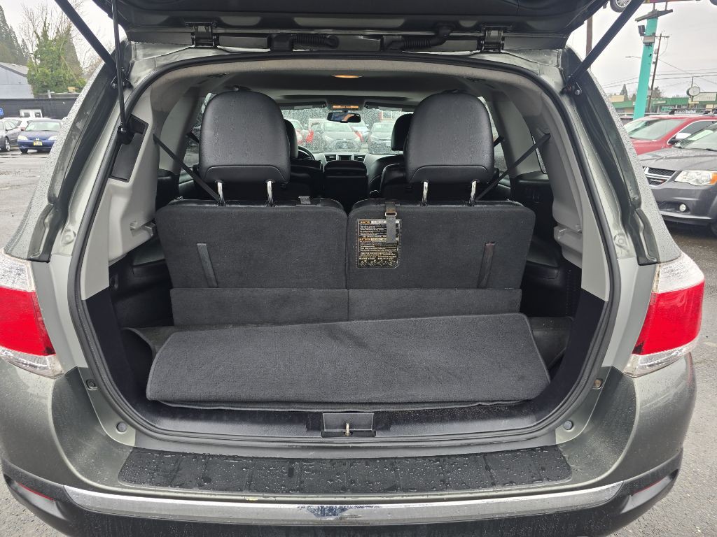 2012 Toyota Highlander Image 17