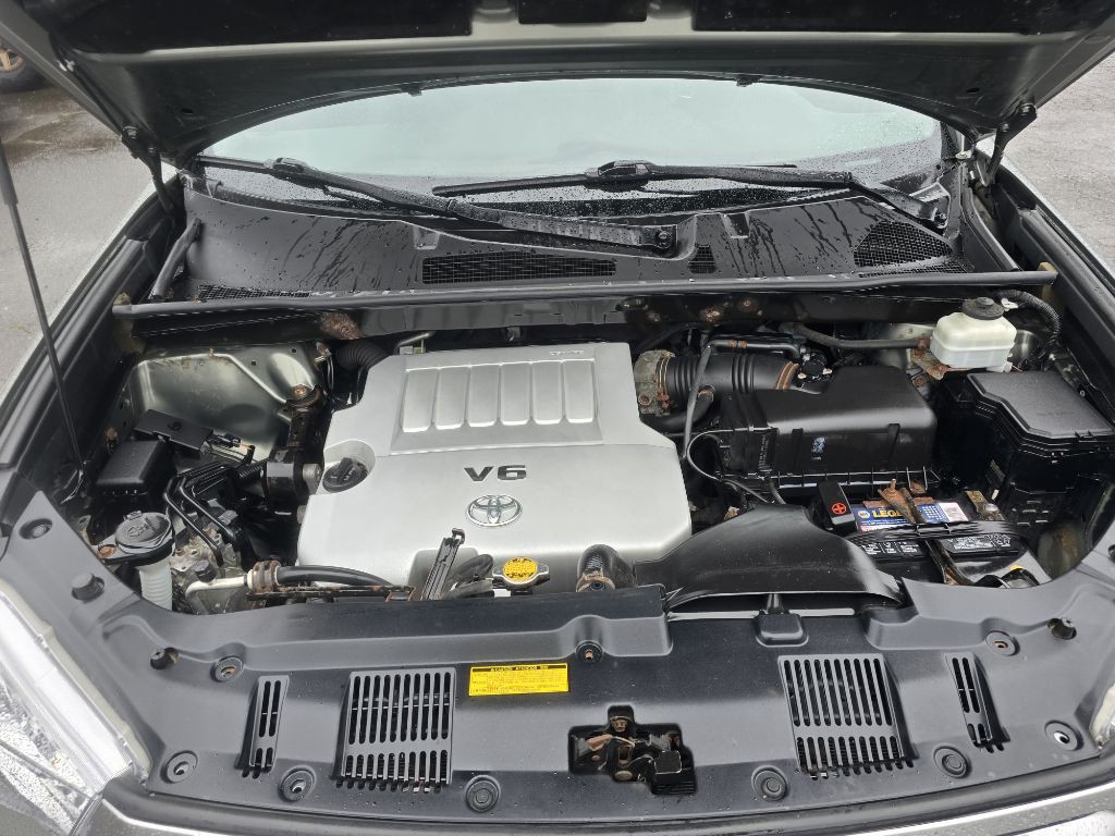 2012 Toyota Highlander Image 19