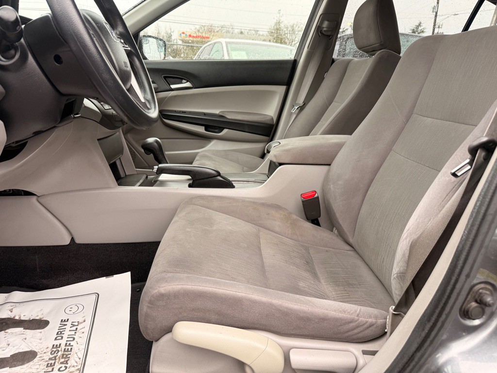 2011 Honda Accord Image 5