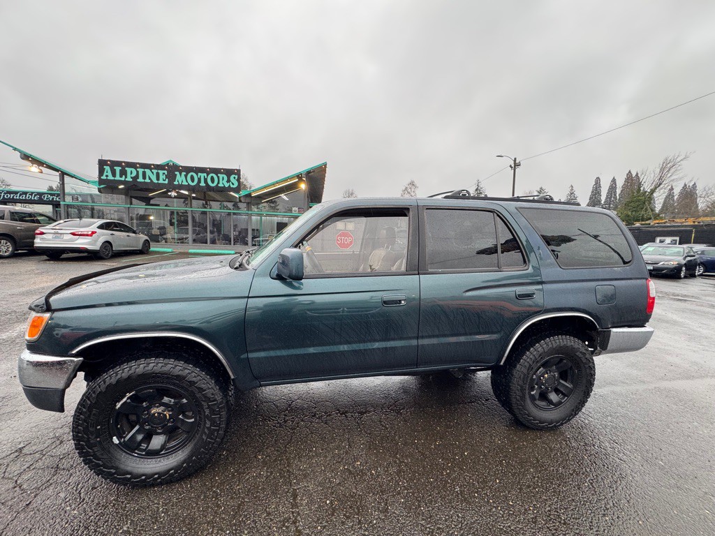 1998 Toyota 4Runner Image 2