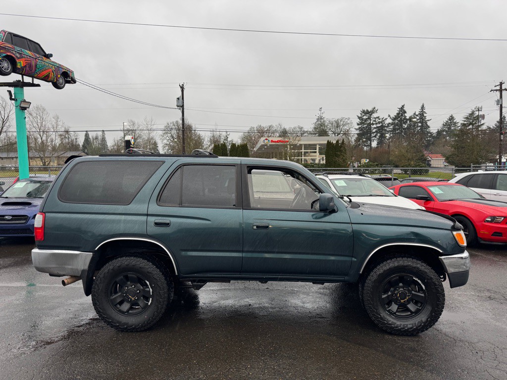 1998 Toyota 4Runner Image 5
