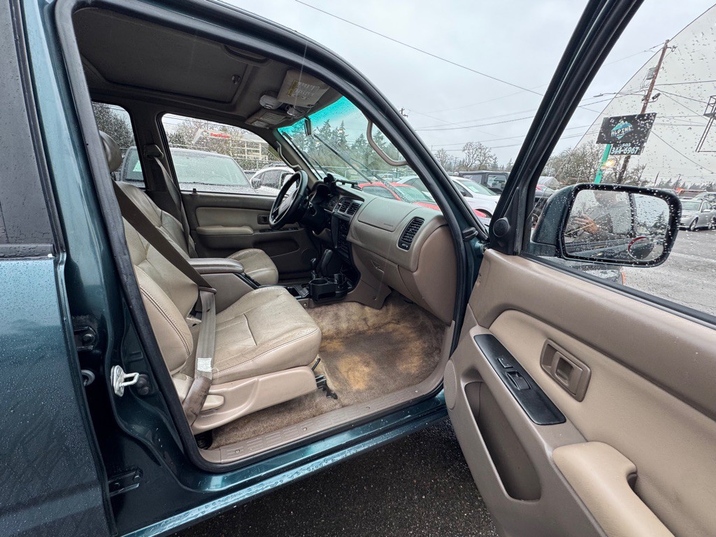 1998 Toyota 4Runner Image 9