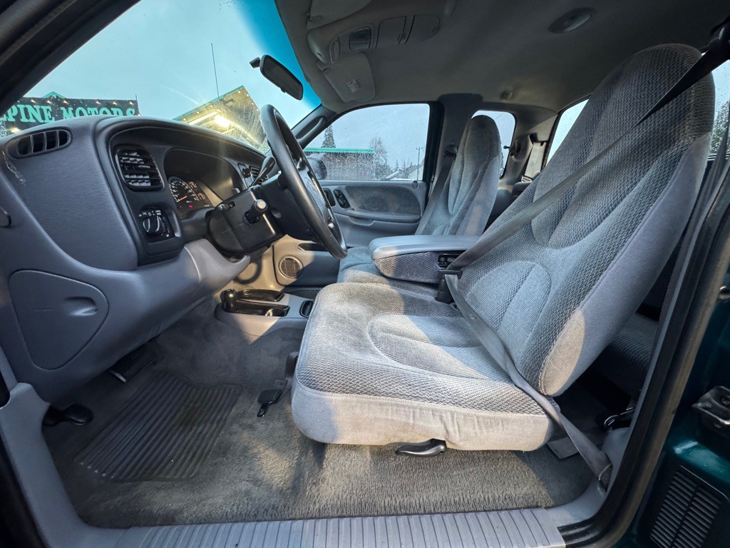 1999 Dodge Dakota Image 8