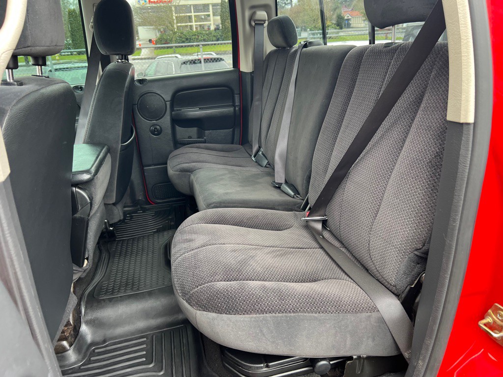 2005 Dodge Ram 2500 Image 9