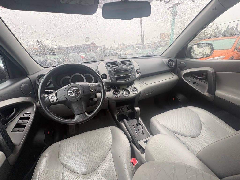 2010 Toyota Rav4 Image 9
