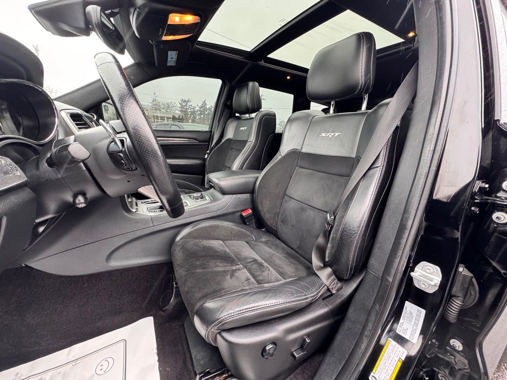 2017 Jeep Grand Cherokee Image 10