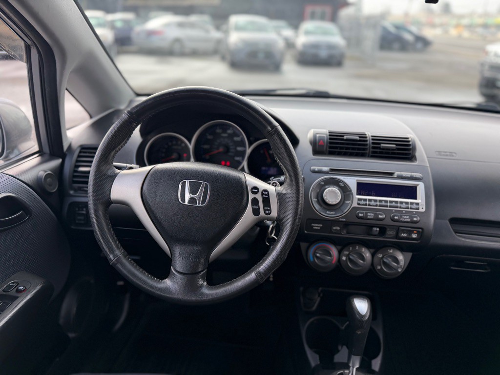 2008 Honda Fit Image 13